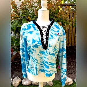 Tays Trends tie dyed vintage Champion sweatshirt with lace up front & stars